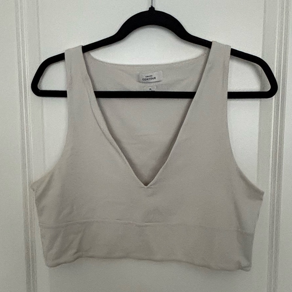 Aritzia Contour Cream V-Tank - Sz. XL